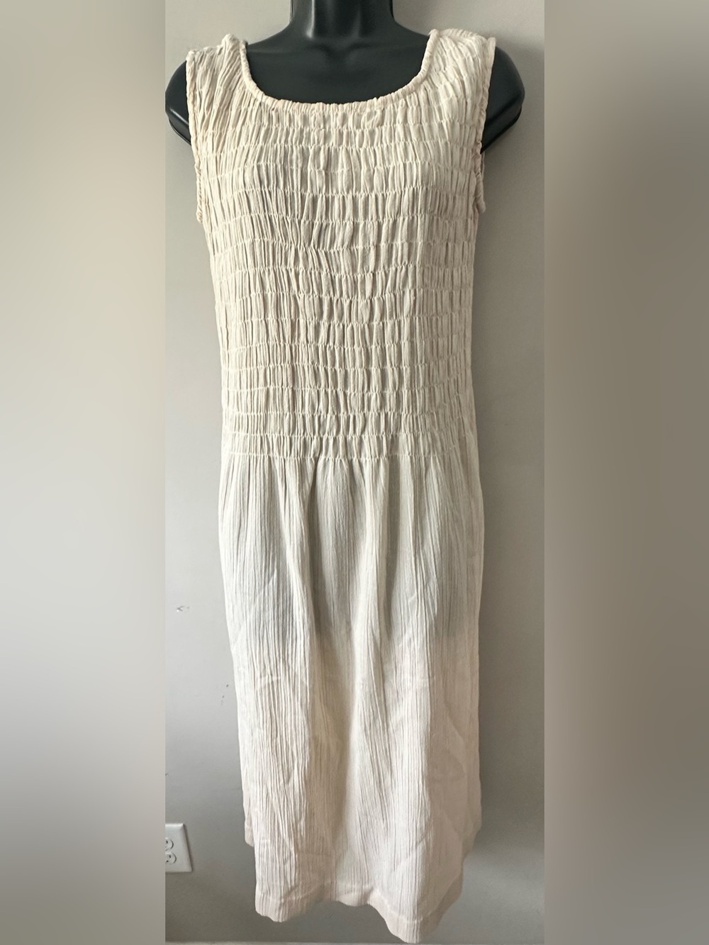 Cabfleet Collection Women's Sleeveless Midi smock Crinkle Dress in Cream L